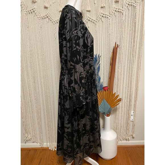 NWOT ModCloth More to Adore Metallic Midi Dress Size 1X - Picture 6 of 13